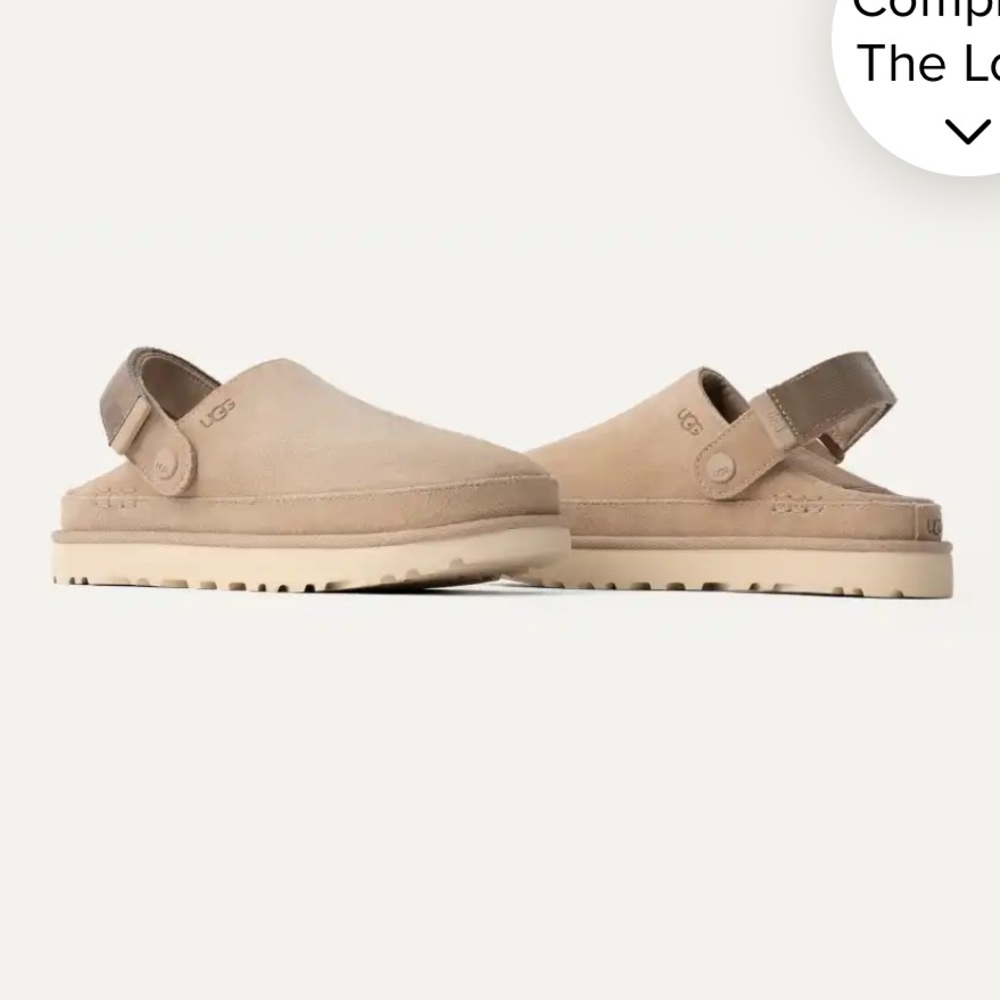 UGG Goldenstar Clogs in Sand